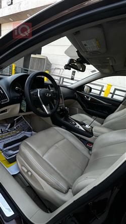 إنفينيتي Q50